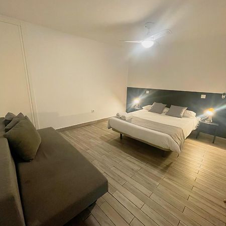 Arce Habitaciones Мадрид Екстериор снимка